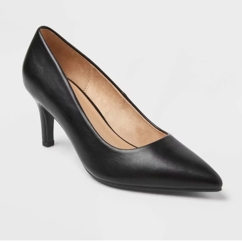 a new day Black Pointed Toe Mid Heel Pumps